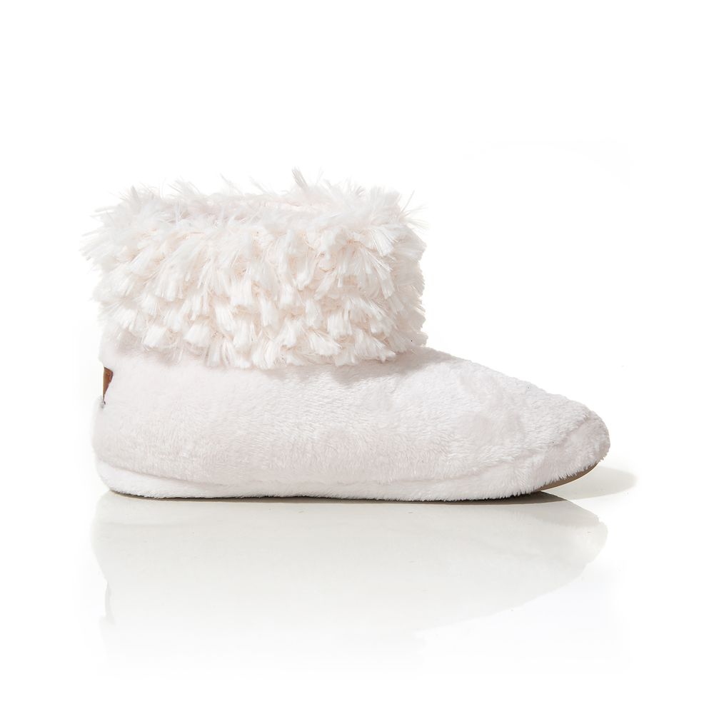 Bota-Pantufa-Pelos-Daniela-Tombini-Cano-Curto